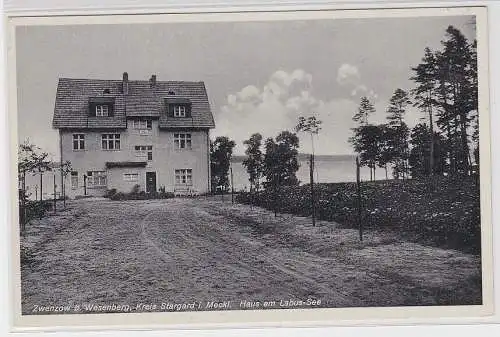 81971 Ak Zwenzow b. Wesenberg Kreis Stargard i. Meckl. Haus am Labus-See um 1930