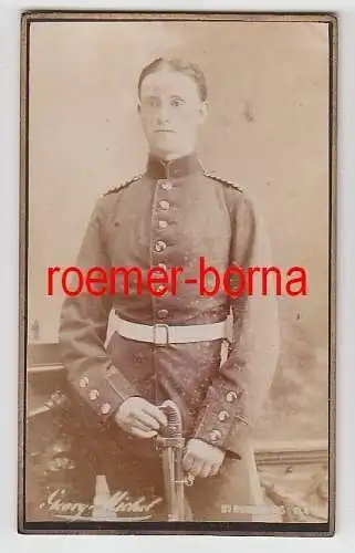 68286  Kabinett Foto Soldat mit Säbel aus Strassburg im Els. um 1900