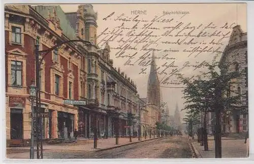 76692 Ak Herne, Straßenansicht Bahnhofstraße, Geschäft Adolf Kalsbach, 1904