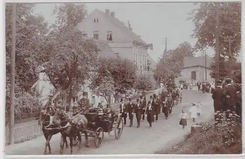 77861 Foto Ak Olbersdorf bei Zittau Festumzug um 1925