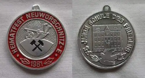 DDR Medaille 75 Jahre Schule des Friedens Heimatfest Neuwürschnitz 1981 (140066)