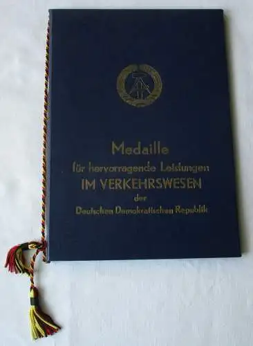 DDR Urkunde zur Medaille für hervorragende Leistungen im Verkehrswesen (153009)