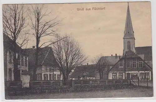 44555 Ak Gruß aus Füchtorf, Kirche, Gartenpartie, Totalansicht, um 1920