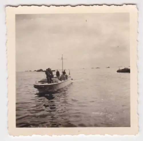 903917 Original Foto Boot auf der Fahrt nach Sewastopol im 2.Weltkrieg