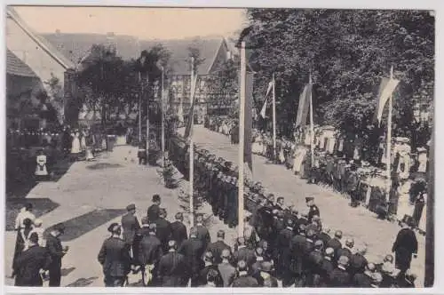 902555 Ak Greene (Einbeck) Verleihung der neuen Fahne an den Kriegerverein 1914