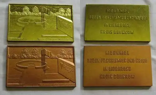 2 DDR Plaketten Mahnmal in Lieberose Kreis Beeskow Gold und Bronze (139015)