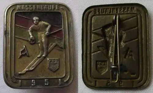 DDR Abzeichen Massensportabzeichen für den Wintersport Massenläufe 1951 (149834)