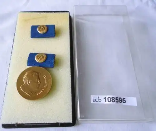 seltene DDR Medaille Kurt Barthel im Etui (108595)