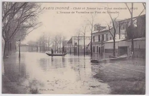 902692 AK Paris Hochwasser L´Avenue de Versailles au Pont de Grenelle Januar1910
