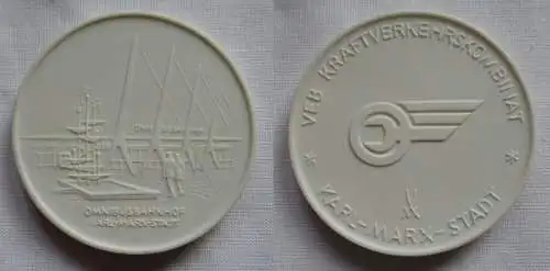 DDR Porzellan Medaille Omnibusbahnhof VEB Kraftverkehr Karl-Marx-Stadt (149670)