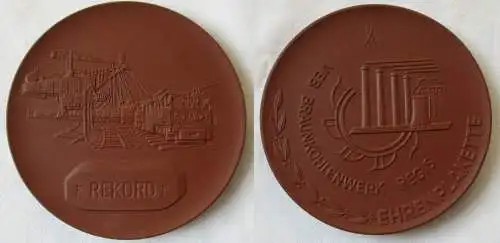 Porzellan Medaille Ehrenplakette VEB Braunkohlenkombinat Regis Rekord (114543)