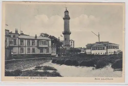 88671 Ak Ostseebad Warnemünde beim Leuchtturm 1929