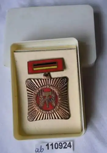 DDR Orden Brigade der sozialistischen Arbeit im Original Etui (110924)