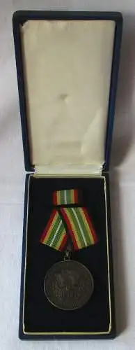 Medaille für treue Dienste in der NVA nat.Volksarmee in Silber 900er Ag (100791)
