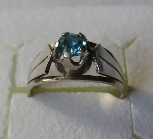 Eleganter 835er Silber Ring mit blauem Schmuckstein (122377)