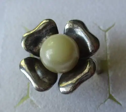 Eleganter Silber? Ring GEMMA in Blütenform mit Perle (120092)