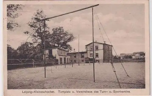 907329 Ak Leipzig Kleinzschocher Turnplatz und Vereinshaus 1930