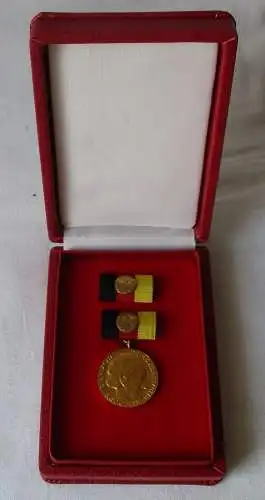 DDR Orden Nationalpreis der DDR 1973-1989 Bartel 25 h (163561)