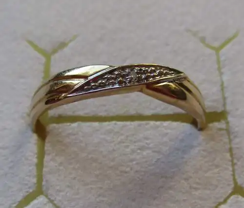 Hochwertiger 585er 14 Karat Gold Ring mit kleinem Diamantem (162124)