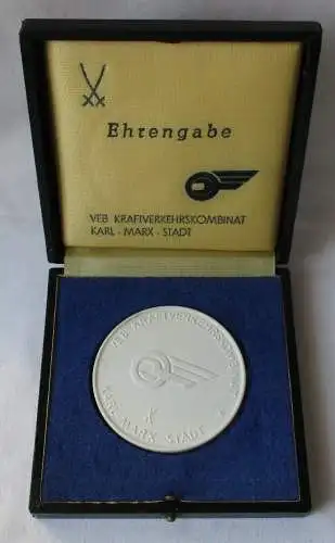 DDR Porzellan Medaille Omnibusbahnhof VEB Kraftverkehr Karl-Marx-Stadt (129301)