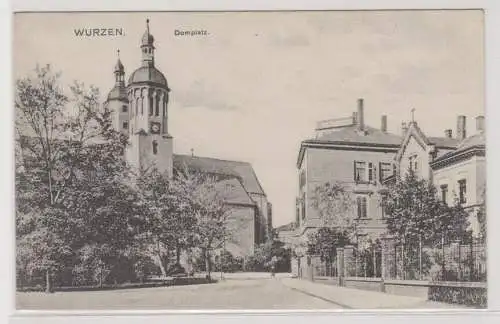 42099 Ak Wurzen in Sachsen - Domplatz um 1910