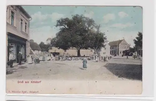 908165 Ak Gruss aus Ahlsdorf - Marktplatz um 1920