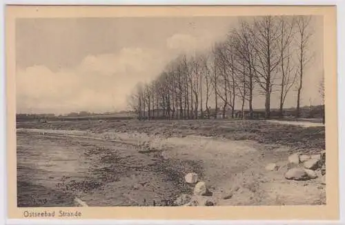 902156 Ak Ostseebad Strande - Partie am Wasser um 1920