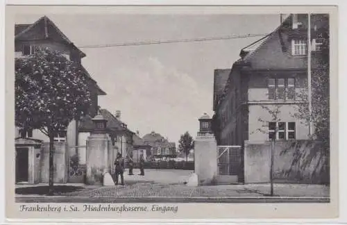 83233 Ak Frankenberg in Sachsen Hindenburgkaserne Eingang um 1940