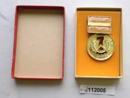 DDR Medaille für ausgezeichnete Leistungen im 7 Jahrplan ohne Jahreszahl(112005)