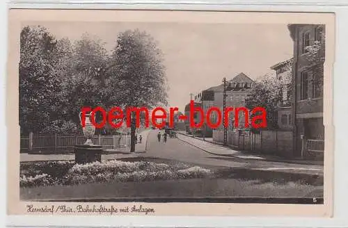 75576 Ak Hermsdorf Thüringen Bahnhofstrasse mit Anlagen um 1940
