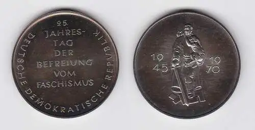 versilberte DDR Medaille 25.Jahrestag der Befreiung vom Faschismus 1970 (133729)