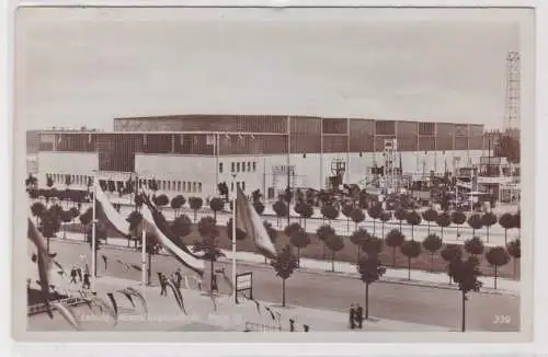 74271 Ak Leipzig Messe Ausstellungsgelände Halle 19, 1930