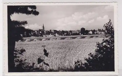 66304 AK Grüna in Sachsen - Ortsansicht hinter Feldpartie 1953