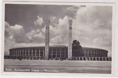 903645 Ak Berlin Reichssportfeld, Eingang und Olympiastadion 1936