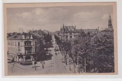 03932 Ak Zwickau Bahnhofstrasse mit Strassenbahn um 1930