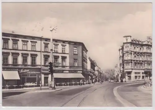 905540 Ak Halle (Saale) - Am Reileck, Straßenansicht mit Geschäften 1967