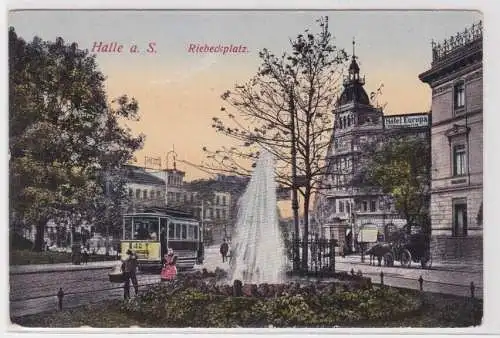 904880 Feldpost AK Halle a.S.  Riebeckplatz, Straßenansicht mit Straßenbahn 1916
