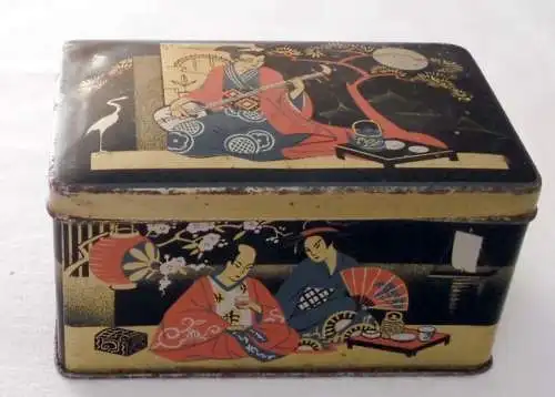 alte Blechdose Teedose mit Motiv: Japan Geisha Dhau Kirschzweig