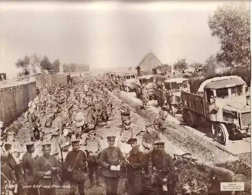 106523 großes Original Propaganda Foto "Uesküb in Mazedonien" 1. Weltkrieg