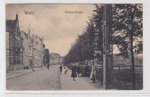 901303 Ak Wedel - Mühlen-Straße um 1915