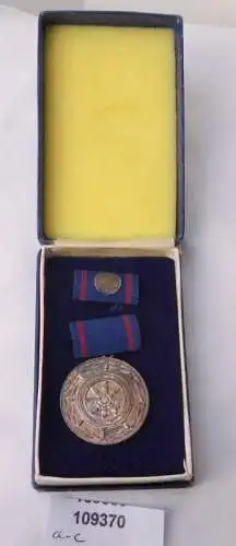 DDR Medaille für treue Dienste Marine Seeverkehrswirtschaft in Silber im Etui