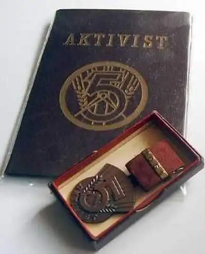 DDR Orden Aktivist des 5 Jahrplan 1951 mit Etui