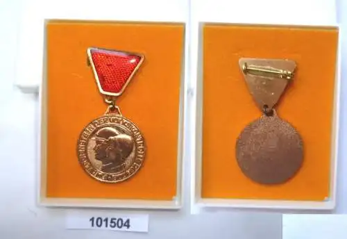 DDR Medaille Verdienste in der Volkskontrolle im Etui