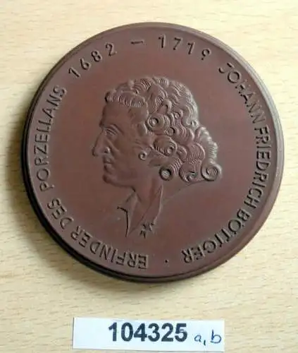 DDR Medaille Meissner Porzellan braun Johann Friedrich Böttger 1682-1719