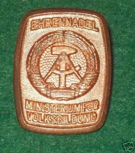 DDR Ehrennadel des Ministerium für Volksbildung Bronze