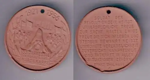 DDR Porzellan Medaille 35. Jahrestag der revolutionären Märzkämpfe 1956