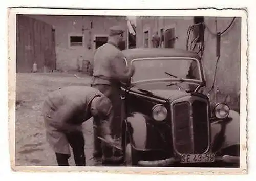 67013 Original Foto altes Automobil wird gewaschen um 1940