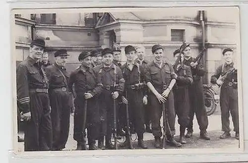 15707 Foto Kampfgruppen der DDR in Uniform um 1955