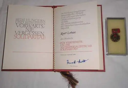 DDR Medaille für Verdienste um anitimperialistische Solidarität im Originaletui