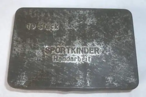 alte Blechdose Sportkinder Handarbeit 10 Stück um 1920